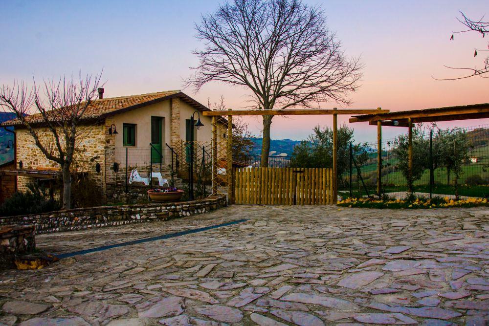 Le Voltarelle Bed & Breakfast Serra San Quirico Zewnętrze zdjęcie